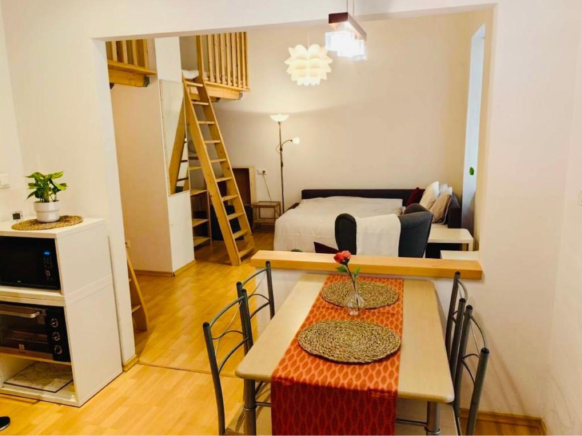 Downtown Apartment Bianca Bratislava Eksteriør billede